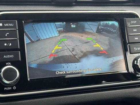 Used 2024 Nissan Versa S w/ S Plus Package image 32