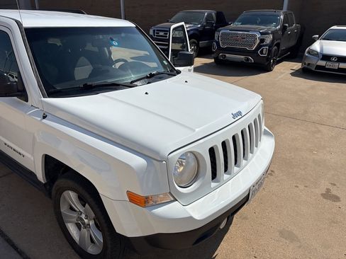 Used 2017 Jeep Patriot Latitude image 5