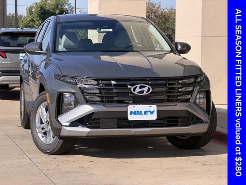 New 2026 Hyundai Tucson SE image 2