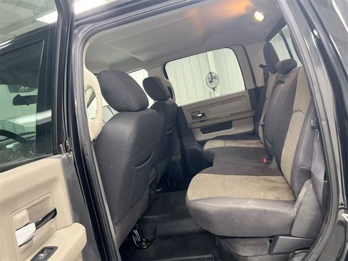 Used 2011 RAM 2500 SLT w/ Protection Group image 21