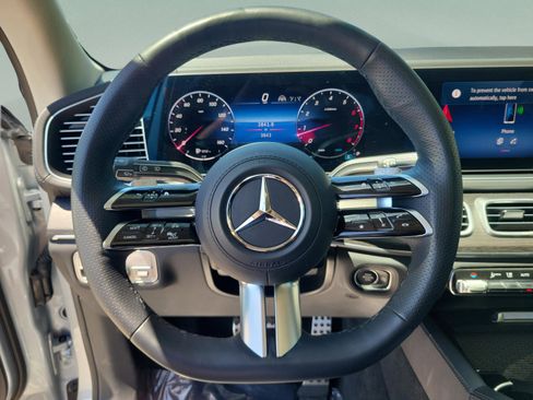 Certified 2026 Mercedes-Benz GLS 450 4MATIC image 29