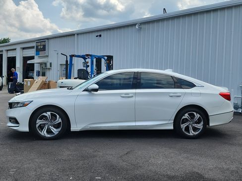 Used 2019 Honda Accord EX-L image 2
