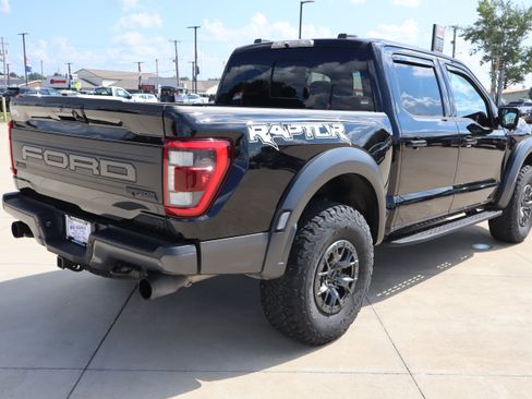Used 2022 Ford F150 Raptor w/ Raptor 37 Performance Package AWD/4WD image 5