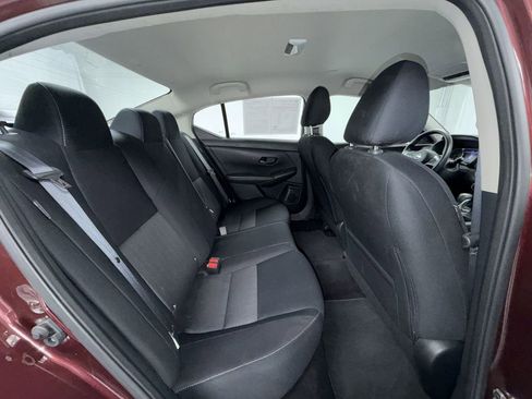 Used 2024 Nissan Sentra SV FWD image 17