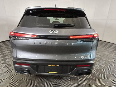 Used 2024 INFINITI QX60 Luxe AWD/4WD image 3