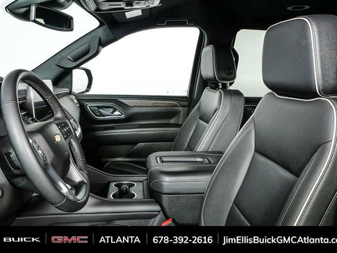 Used 2023 Chevrolet Tahoe Premier image 5