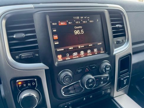 Used 2017 RAM 1500 Lone Star image 32