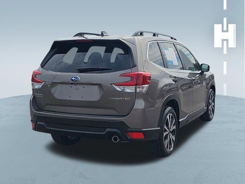 Used 2024 Subaru Forester Limited AWD/4WD image 4