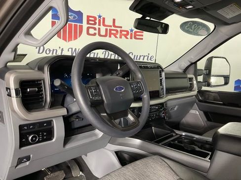 Used 2023 Ford F350 XLT w/ Black Appearance Package image 13
