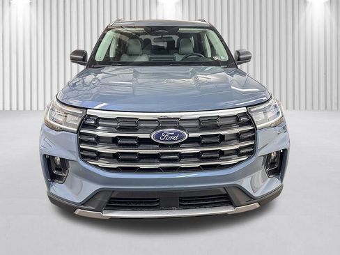 New 2026 Ford Explorer Active w/ Active Comfort Package AWD/4WD image 11