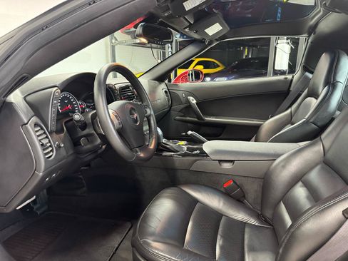 Used 2009 Chevrolet Corvette Coupe w/ Preferred Equipment Group RWD image 35