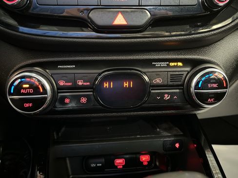 Used 2022 Kia Soul EX image 20