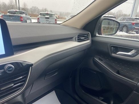 Certified 2020 Ford Escape SE Sport image 20