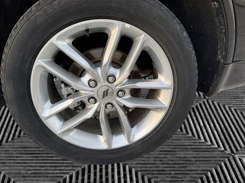 Used 2024 Dodge Durango GT image 36