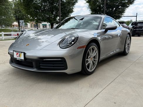 Used 2021 Porsche 911 Carrera w/ Premium Package RWD image 5