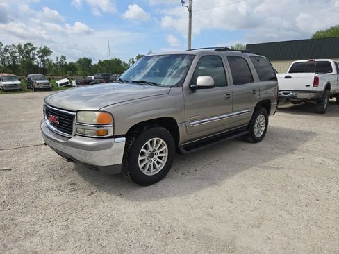 Used 2001 GMC Yukon SLT AWD/4WD image 4