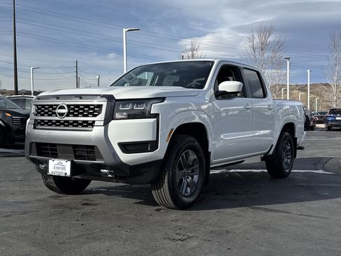 New 2026 Nissan Frontier SV w/ All-Weather Content Package image 4