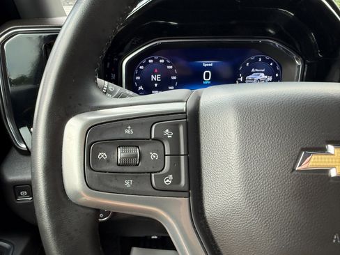 Used 2024 Chevrolet Silverado 1500 LT AWD/4WD image 25