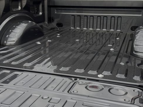 New 2026 Ford F250 Lariat image 25