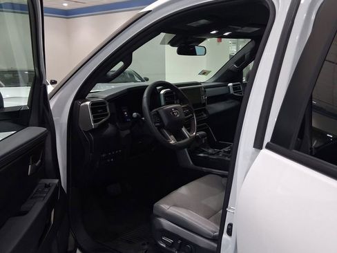Used 2025 Toyota Tundra SR5 w/ SR5 Premium Package image 15