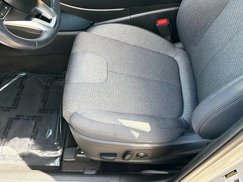Used 2023 Hyundai Santa Fe SEL FWD image 19