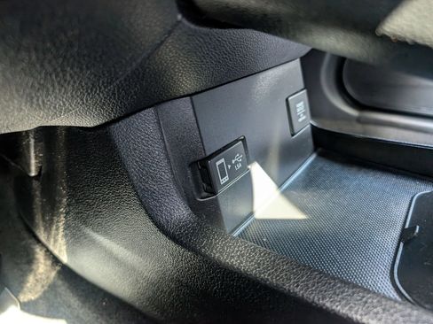 Used 2018 Honda Civic EX image 27