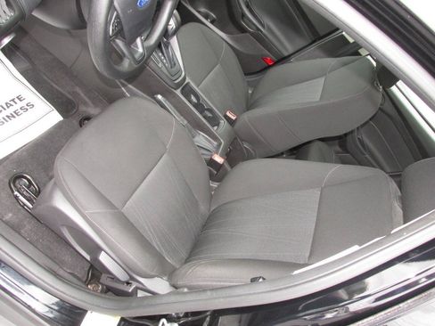Used 2016 Ford Focus S FWD image 6