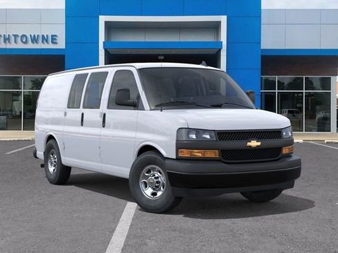 New 2025 Chevrolet Express 2500 w/ Driver Convenience Package RWD image 7