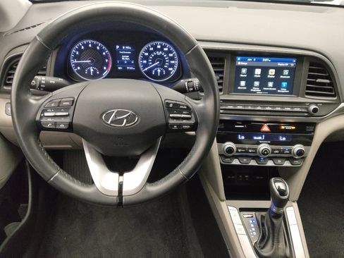 Used 2020 Hyundai Elantra Value Edition FWD image 22