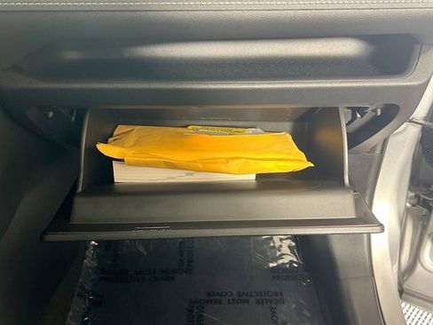 Used 2020 Toyota RAV4 LE image 30