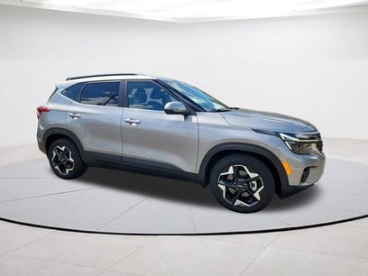 Certified 2024 Kia Seltos EX