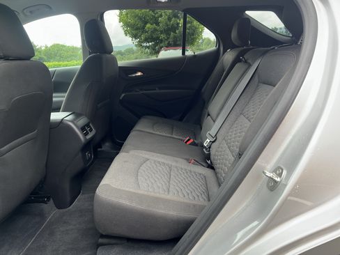 Used 2020 Chevrolet Equinox LT AWD/4WD image 13