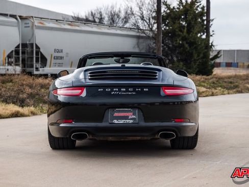 Used 2014 Porsche 911 Carrera image 17