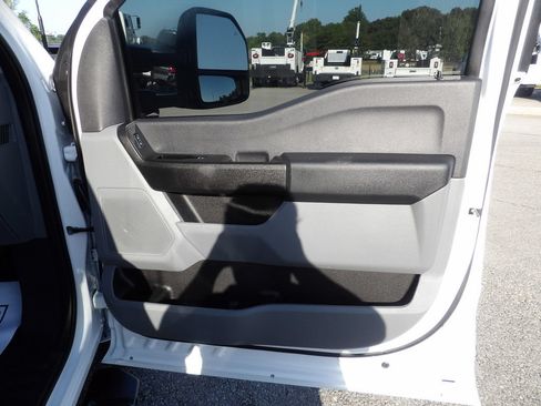 Used 2024 Ford F350 XL w/ XL Driver Assist Package AWD/4WD image 36