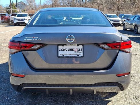 Certified 2021 Nissan Sentra S image 6