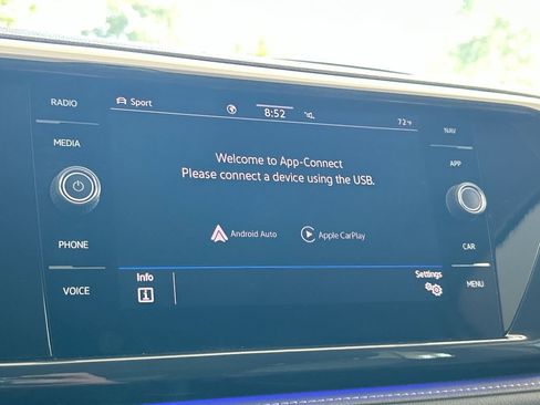 Certified 2024 Volkswagen Taos SEL AWD/4WD image 26