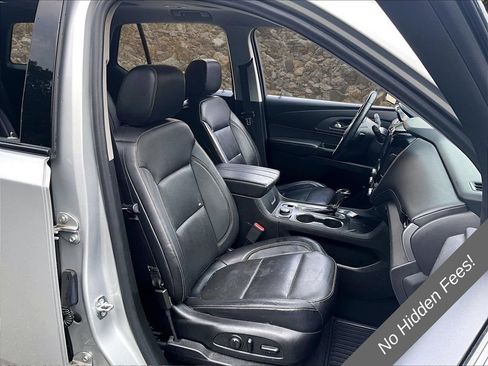 Used 2018 Chevrolet Traverse Premier w/ Redline Edition AWD/4WD image 7