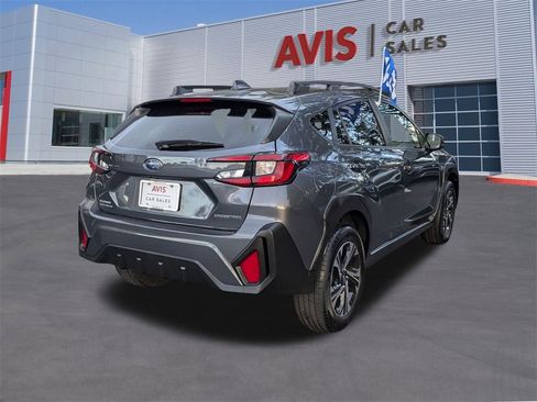 Used 2024 Subaru Crosstrek 2.0i Premium image 6