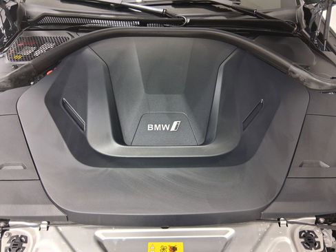 Certified 2023 BMW i4 eDrive40 w/ Premium Package RWD image 35