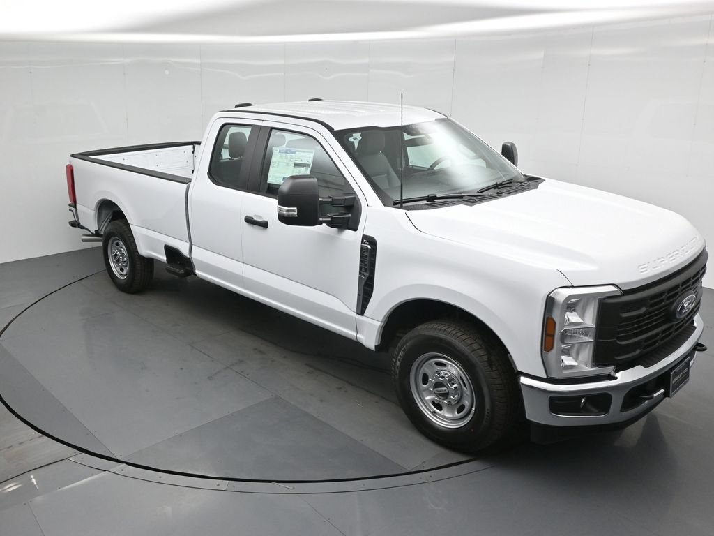 New 2026 Ford F250 XL w/ XL Chrome Package RWD image 31