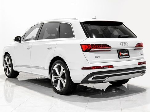 Used 2023 Audi Q7 3.0T Prestige w/ Prestige Package image 9