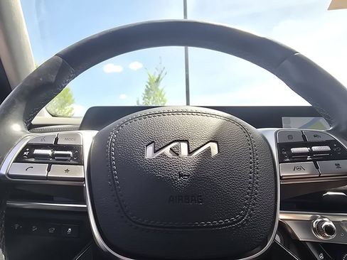 Used 2023 Kia Telluride SX Prestige image 31