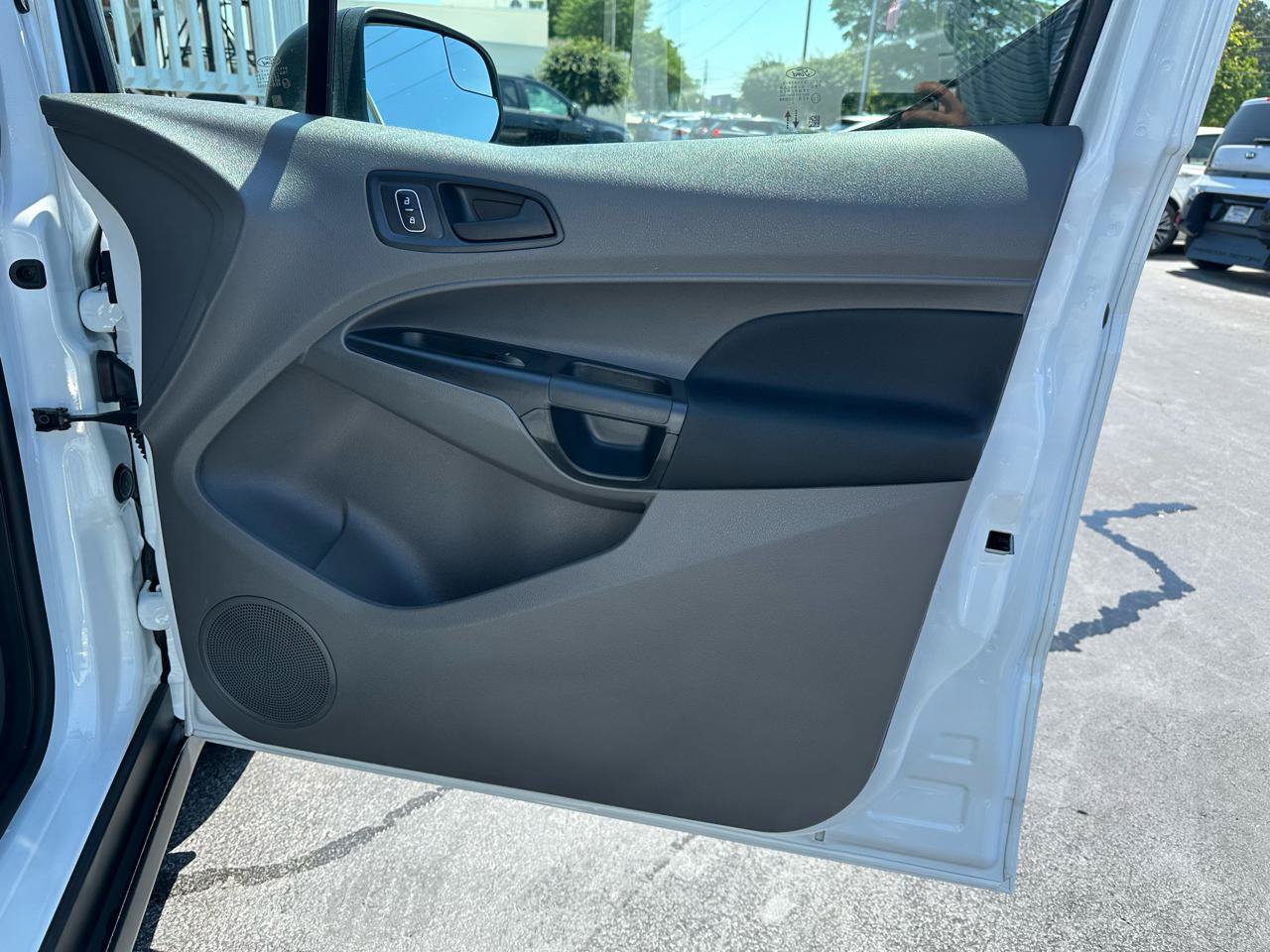 Used 2023 Ford Transit Connect XL FWD image 26