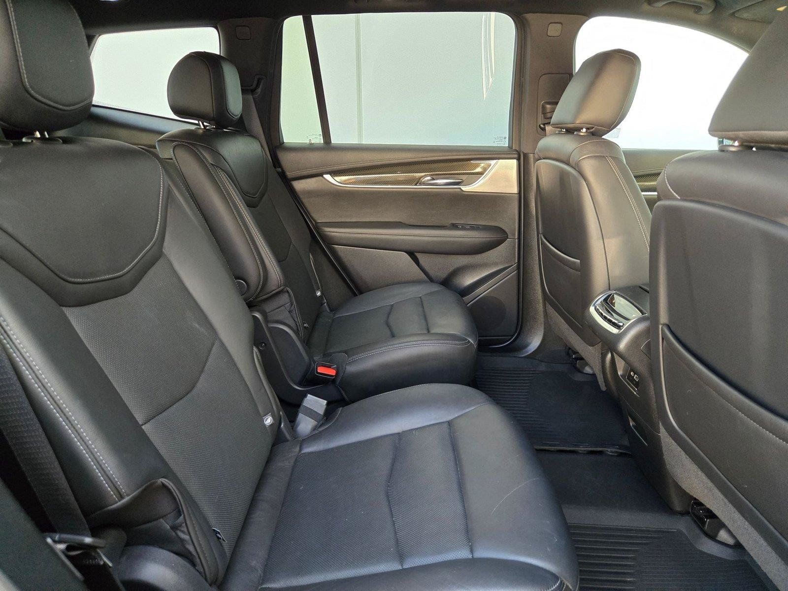 Used 2020 Cadillac XT6 Sport AWD/4WD image 31