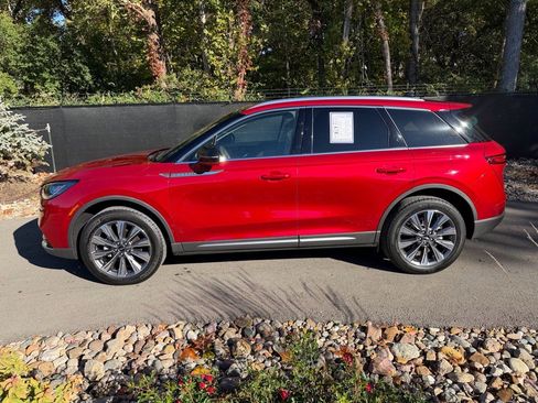 Used 2022 Lincoln Corsair Reserve w/ Elements Package image 2