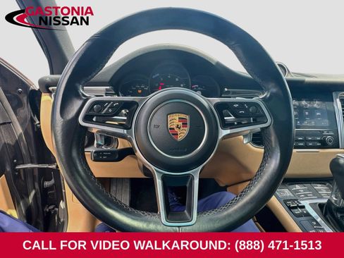 Used 2017 Porsche Macan AWD/4WD image 9
