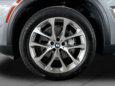 Used 2024 BMW X5 sDrive40i w/ Premium Package image 10