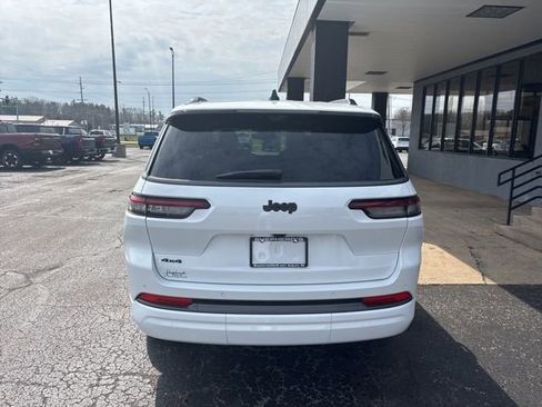 New 2026 Jeep Grand Cherokee L Limited image 9