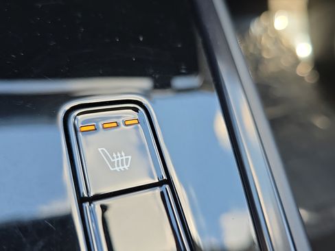 Used 2023 Kia Niro Wind w/ Wind Preserve Package FWD image 34
