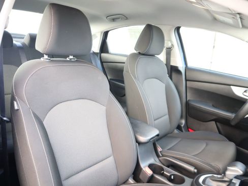 Used 2023 Kia Forte LXS image 50